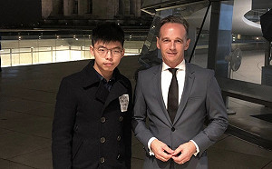 36小時馬不停蹄  黃之鋒趕上柏林演說會德國外長