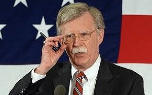 波頓新書料太猛 白宮盼用機密法阻出版