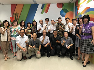 「寫給自己一封信」 61歲彭懷真稱志願服役成政府新兵