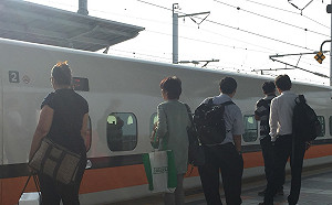 加強中秋疏運！高鐵今明加開3班南下自由座列車