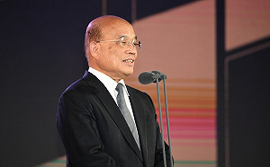 郭台銘宣布退黨 蘇貞昌：國民黨越做越失格，怪不得有人要退黨