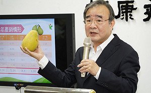 遭控隨意棄置文旦 農糧署澄清：次級品拿去做堆肥