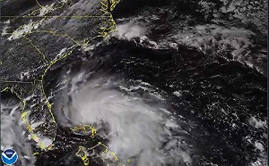 (影)颶風多利安才走 熱帶風暴洪柏托挾雨再襲巴哈馬