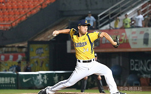 兄弟延長賽搶勝  獅高國慶達成1600場出賽