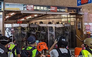 幫助反送中反被包圍盤問 紐約客記者：只因自己有中國臉孔