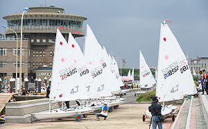 桃園全運會　帆船賽因風浪過大延至明天開賽