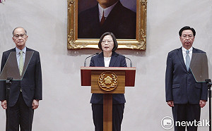 外長吳釗燮為台索斷交請辭 蔡英文：沒有辭職的問題