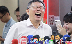 柯媽3聖筊奔台北要兒子選總統 柯：叫她選新竹立委算了