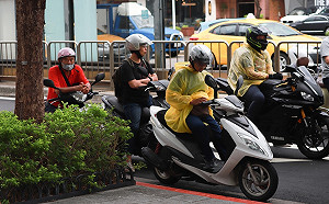 日夜溫差大！颱風外圍環流影響  東北部有雨
