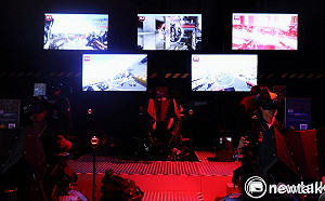 前所未有的體驗！VR電競設施讓民眾大呼過癮