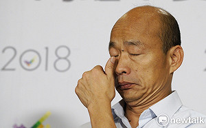 韓國瑜質疑太平島挖石油「政見」誰說的？去年辯論他這麼說...