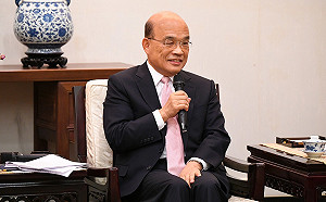 柯文哲稱陳菊為「比較大號的吳音寧」 蘇揆：很荒謬且不適當