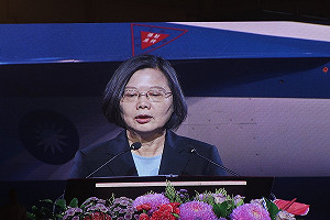 新式高教機出廠  蔡英文致詞間接掃到陳水扁