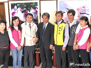 黃偉哲拜會說明總預算案 郭信良和在野黨團歡迎良性溝通