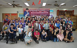 嘉義市腦麻公益演唱會記者會  多名立委參選人站台聲援