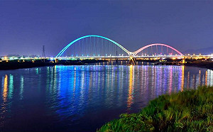 因太熱門橋面耗損  新月橋10/14至12/20半封閉施工