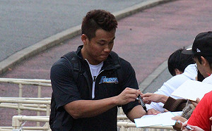 王柏融在火腿二軍練球　不確定能否打12強中華隊