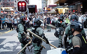 英《香港半年報告書》 籲各方對話政治解決反送中危機