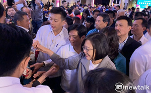 出席新北資深黨員餐會  蔡英文：2020這一局一定要為台灣贏