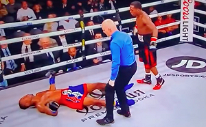 (影)悲報！美國拳擊手被KO腦損不治  今年因比賽死亡已四人