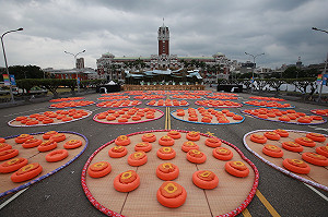 2000橘色座墊打造曬柿海！19到20日總統府化身城市客家庄