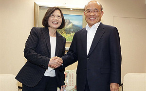 選戰分析／蔡總統步步為營強打政績牌 蘇貞昌砲火助攻