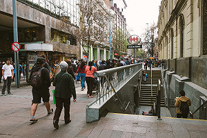 智利首都進入15天緊急狀態 旅遊警示改黃色