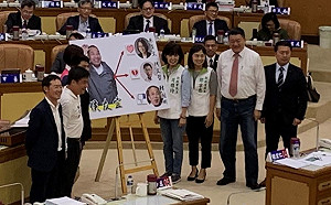 總質詢頻被問為韓國瑜輔選  侯友宜「4個字」回應