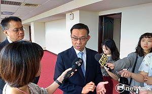 邀9家美食外送業者座談 勞動部：讓派單合理化、強制加保