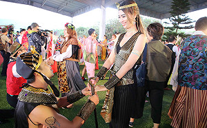 新北聯合婚禮史上最大獎；百對新人齊飆異國風情