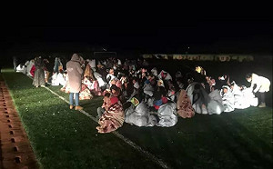 深夜驚魂！甘肅發生規模5.7地震 民眾裹厚被子避難