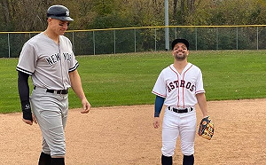 MLB／不用再比了！最強萬聖節裝扮神還原法官與阿土伯