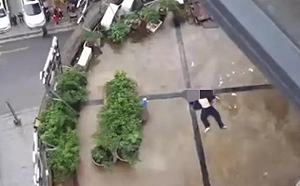 悲劇！湖南16歲少年殺害21歲姐姐後跳樓自殺