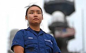 美國巡邏艦駛入黃海  船上中國女艦員她的任務是.....