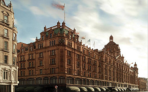 參加耶誕老公公見面會得有錢 哈洛德百貨惹議