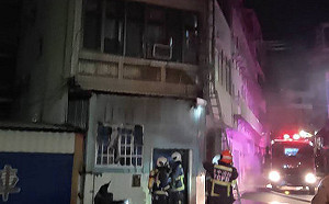 台中市凌晨外籍移工宿舍起火 14人嗆傷送醫