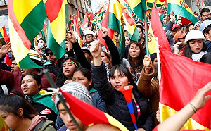 玻利維亞示威升溫 抗議群眾占領2家官媒