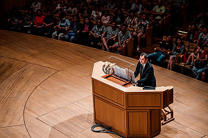 衛武營表演現場民眾干擾多  藝術總監：持續提醒禮儀