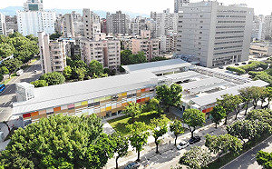 南門中繼市場今正式開幕！彩色外牆、白色建築翻新市場面貌