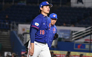 12強／張奕抗韓一夕爆紅！電視台緊急重播日職一軍初先發