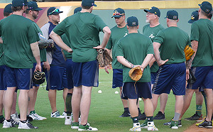 12強／澳職無敗投手全力封鎖　美國輸一分吃鍋貼