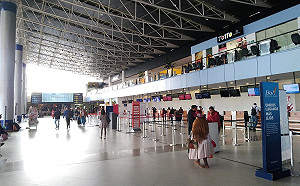 玻利維亞情勢動盪  外交部呼籲非必要勿前往