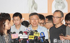 郭董親民黨、民眾黨雙邊押？柯文哲：不知他後面還有這一招