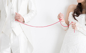 月薪12萬全給母保管！男想婚「一開存款」淚崩：心好痛