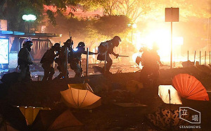 理大陷火海震驚國際 英政界聯名信籲林鄭管好港警防悲劇