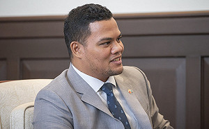 柯飛：吐瓦魯拒中企以4億美元助建人工島 重申支持台灣