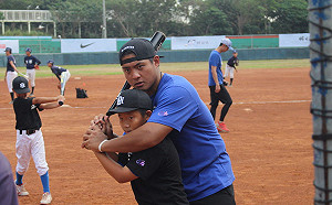 MLB／旅美捕手互相鼓勵　朱立人張進德約定一起上大聯盟