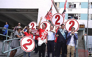 港泛民派區議員選舉大勝　親中港媒集體崩潰：史上最濫最賤選舉