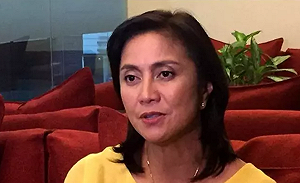 才罵她腦殘　菲總統拔掉副手反毒督導職務