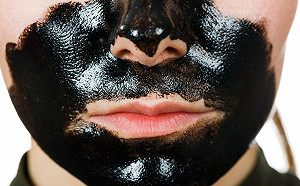 鼻頭貼拔粉刺好暢快？食藥署：拔出的多半是皮質管絲